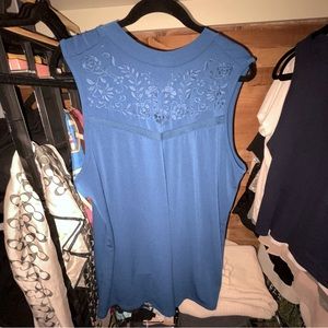 torrid size 2 goddess tank with embroidery crepe material cornflower blue flowy